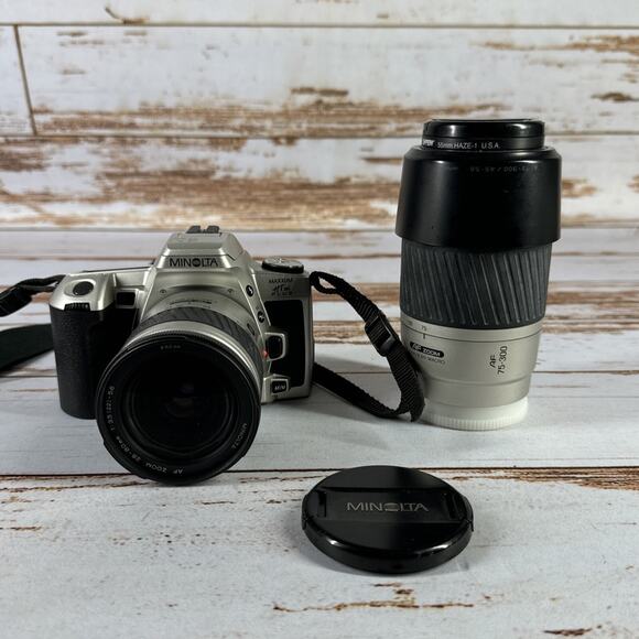 Minolta Maxxum HT si 35mm Film Camera W/Minolta AF Zoom 35-80mm, 75-300mm Lens - Picture 1 of 10